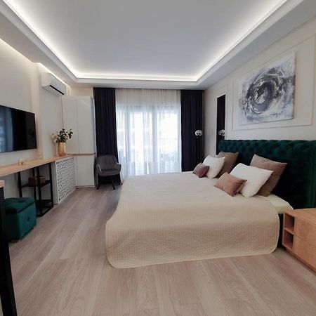 Residence 81 Mamaia Exterior foto