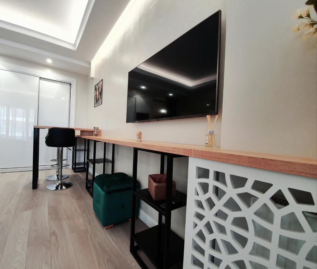 Residence 81 Mamaia Exterior foto